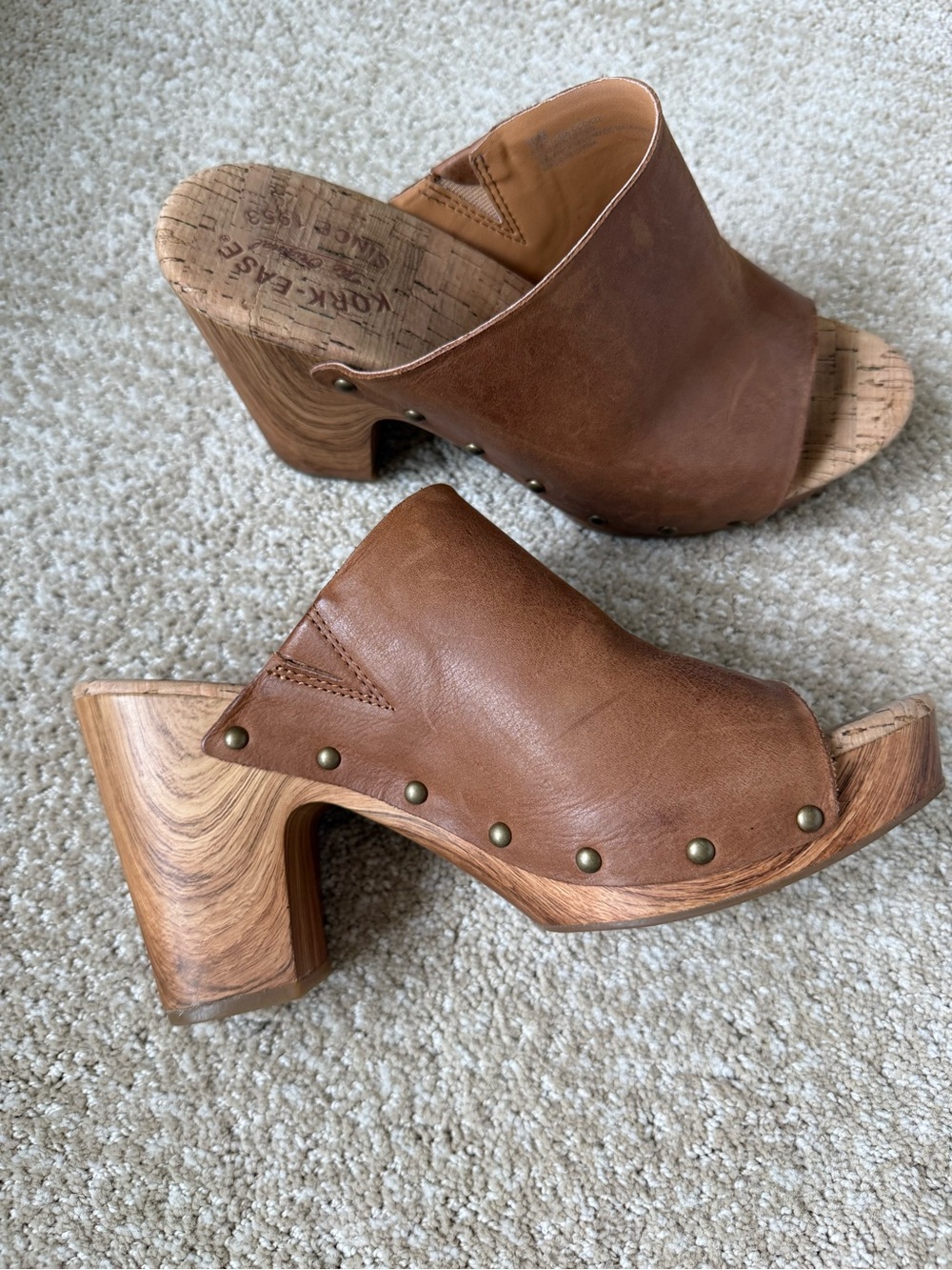 Kork-Ease Women's Tan Leather Open-Toe Wood Platform Clog Heels - Picture 3 of 6
